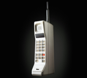 primer telefono